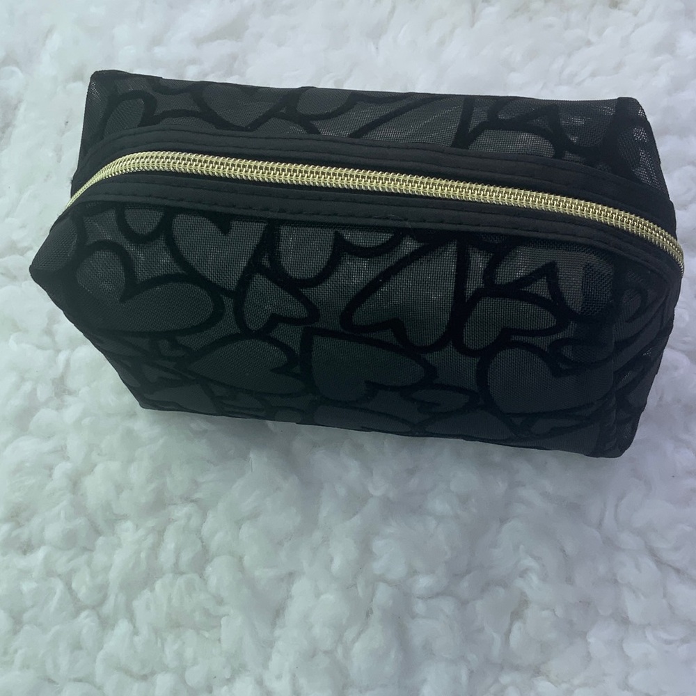 Black Heart Pattern Cosmetic Pouch with Gold Zip (NWOT) - Picture 3 of 5